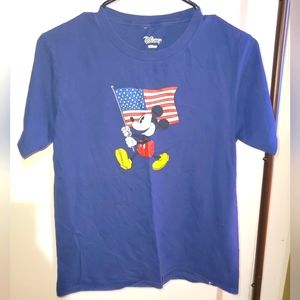 Holiday Mickey Tee